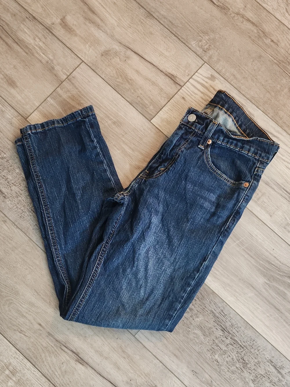 Levi's 541 Slim Straight Jeans in Dark Blue Denim